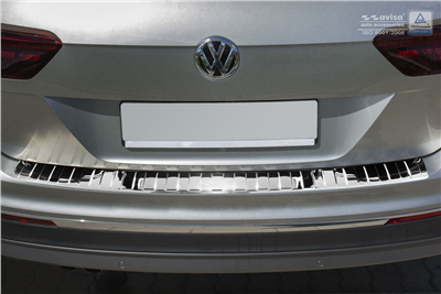 Ochranná lišta hrany kufru VW Tiguan 2017- (chrom)