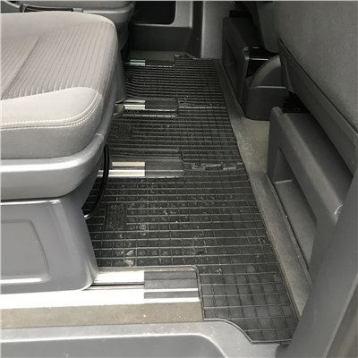 Gumové autokoberce VW Transporter T5 / T6 2003- (Multivan, 2. a 3. řada)