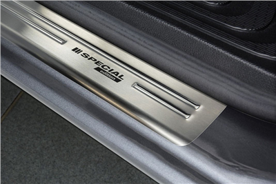 Prahové lišty Mercedes V-Class 2014- (W447, matné)