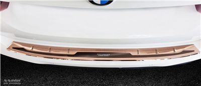 Ochranná lišta hrany kufru BMW X3 2017- (G01, žlutá ocel, carbon)
