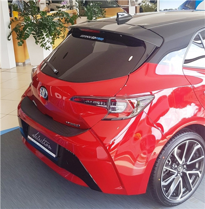 Ochranná lišta hrany kufru Toyota Corolla 2018- (hatchback)