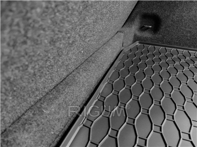 Gumová vana do kufru Škoda Octavia II. 2004-2013 (sedan)