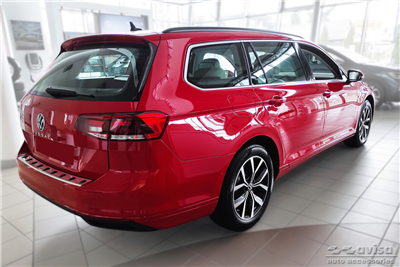 Zesílená ochranná lišta hrany kufru VW Passat 2015-2023 (combi, matná)