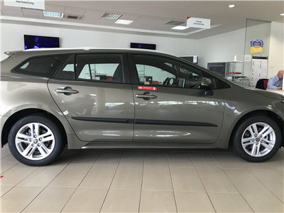 Boční ochranné lišty Toyota Corolla 2018- (sedan)