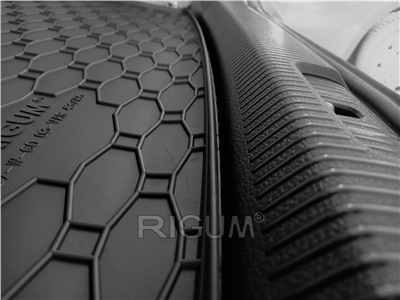 Gumová vana do kufru VW Golf V. 2003-2010 (combi)