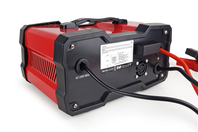 Nabíjačka so štartovacou funkciou 12A 12/24V 75A