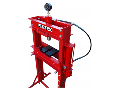 Matabro MB-P30TAH, Hydraulicko-pneumatický lis 30t s posuvným pístem