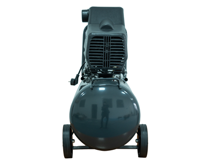 AKČNÍ SET SETMB-K104, Olejový kompresor 50l, 230V s příslušenstvím 2800W Matabro