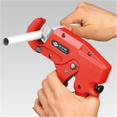 Kleště na řezání trubek na plastové trubky (elektroinstalace) 185 mm 