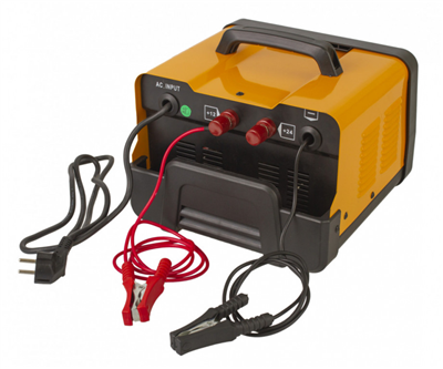 Nabíječka autobaterií 12/24 V