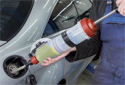 Ruční plnička a odsávačka tekutin 1,5l