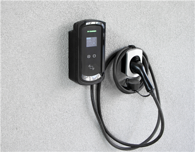 Nástěnná nabíjecí stanice pro elektromobily, 230 V, 7 kW