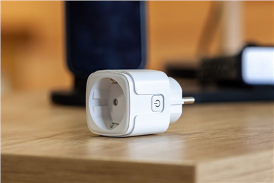 WiFi zásuvka s měřením spotřeby energie BASS
