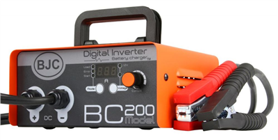 Digitální invertorová nabíječka baterií 12/24V BC-200 BJC