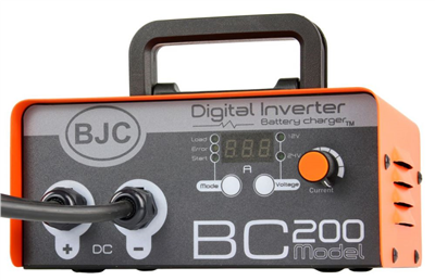 Digitální invertorová nabíječka baterií 12/24V BC-200 BJC