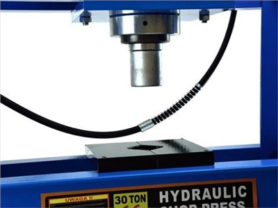 Hydraulicko-pneumatický dílenský lis 30t s manometrem GEKO