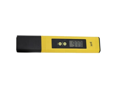 pH metr PH02 ATC s kalibračním roztokem