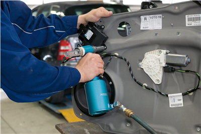 Pistole na slepé nýty | Délka 270 mm, Tažná síla 8700 N, Pro nýty do 4,8 mm